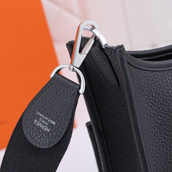 エルメスバッグ内部構造